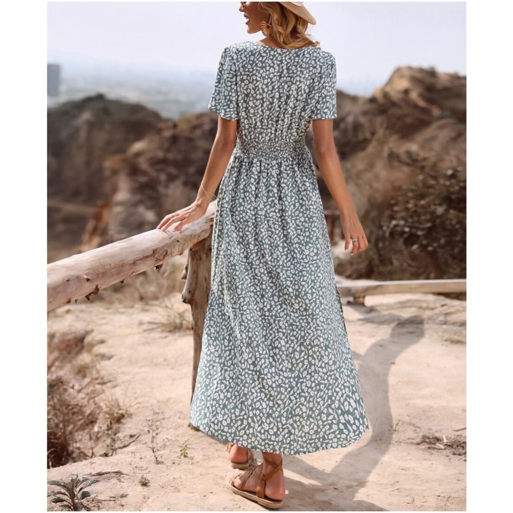 Bohemian Floral Print Butterfly Sleeve Slits Maxi Dress - Picture 2 of 5